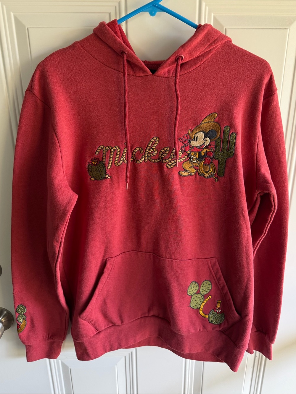 Disney Mickey Mouse Western Icons Hoodie Size Small